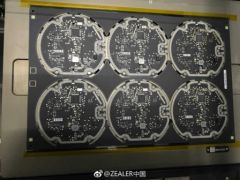 module-recharge-sans-fil-iphone-8-2.jpg, 2017 module-recharge-sans-fil-iphone-8-2.jpg