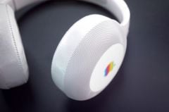 Apple : iOS 14 montre un aperçu du design du premier casque Bluetooth de la  marque