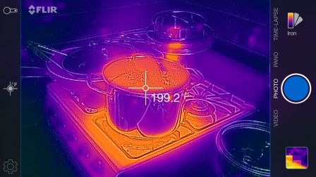 camera-thermique-FLIR-One-2-pour-iPhone-2.jpg, 2011 camera-thermique-FLIR-One-2-pour-iPhone-2.jpg