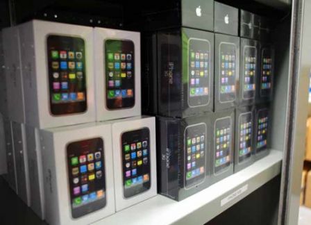 iphone_3g_white_boxes-500x362.jpg, juin 2009 iphone_3g_white_boxes-500x362.jpg