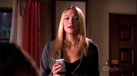 chuck-iphone-31.jpg