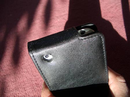 etui-iphone-prop-3.jpg
